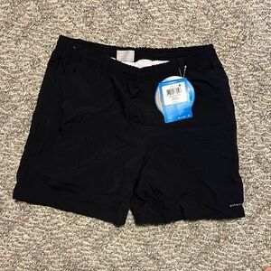 Black Columbia Kids XL Shorts